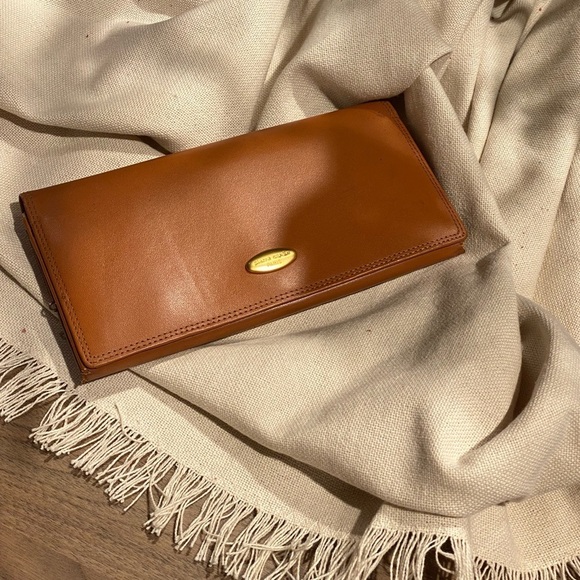 Vintage Pierre Cardin Paris camel leather wallet - Picture 1 of 16